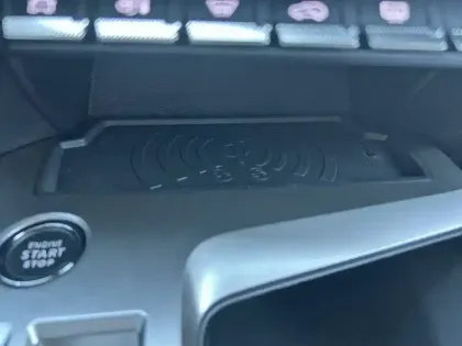 Photo 19 Peugeot 308  BlueHDi 130ch S&S EAT8