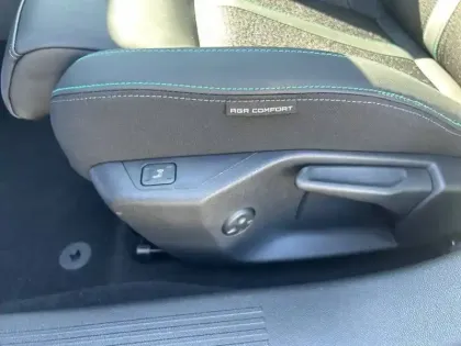 Photo 20 Peugeot 308  BlueHDi 130ch S&S EAT8