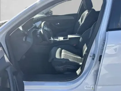 Photo 10 Peugeot 308  BlueHDi 130ch S&S EAT8