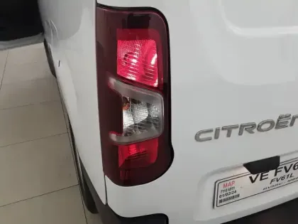 Photo 36 Citroën Berlingo  VAN XL 950KG BLUEHDI 130 S&S BVM6