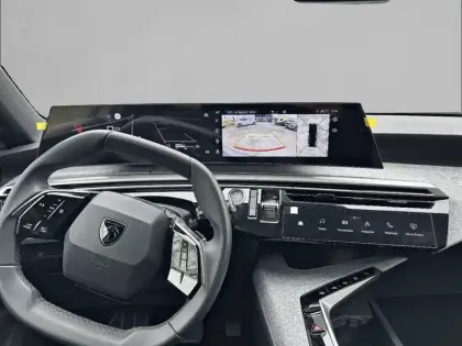 Photo 7 Peugeot 5008  Hybrid 136 e-DCS6