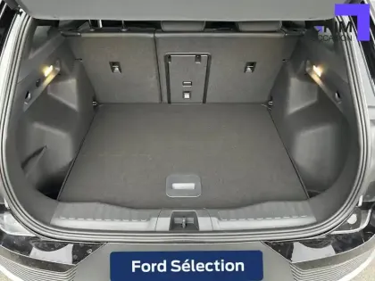 Photo 32 Ford Explorer  RWD Extended Range 77 kWh 286 ch