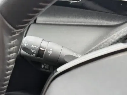 Photo 12 Peugeot 308  BlueHDi 130ch S&S EAT8