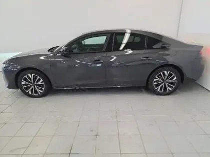 Photo 7 Peugeot 508  Hybrid 180ch Allure e-EAT8