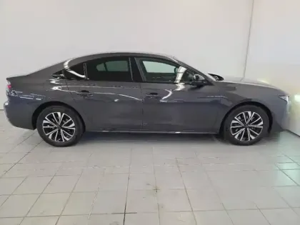 Photo 3 Peugeot 508  Hybrid 180ch Allure e-EAT8