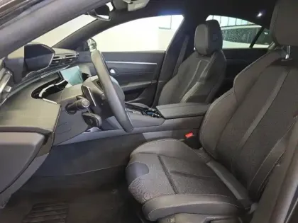 Photo 13 Peugeot 508  Hybrid 180ch Allure e-EAT8