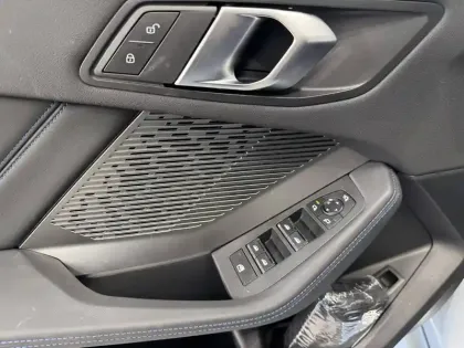 Photo 59 BMW Serie 1 123 xDrive 218 ch DKG7