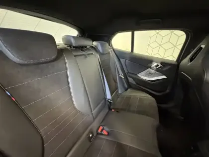 Photo 122 BMW Serie 1 123 xDrive 218 ch DKG7