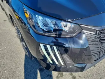 Photo 35 Peugeot 208  Electrique 50 kWh 136ch