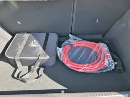 Photo 34 Peugeot 208  Electrique 50 kWh 136ch