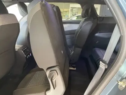 Photo 56 Peugeot 5008  Hybrid 136 e-DCS6