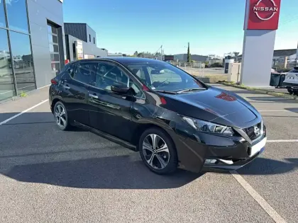 Photo 66 Nissan Leaf  Electrique 40kWh