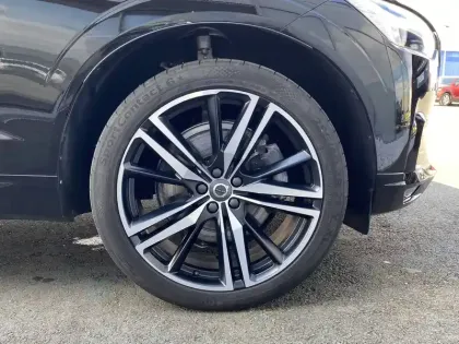 Photo 11 Volvo Xc60  B4 AWD 197 ch Geartronic 8