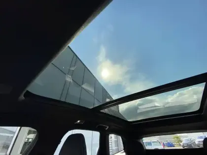 Photo 18 Volvo Xc60  B4 AWD 197 ch Geartronic 8