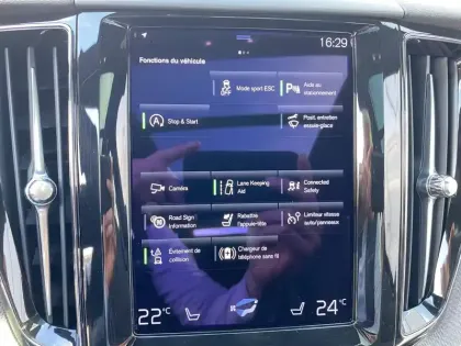 Photo 24 Volvo Xc60  B4 AWD 197 ch Geartronic 8