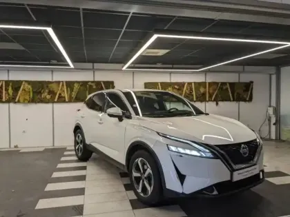 Photo 3 Nissan Qashqai  1.3 Mild Hybrid 158ch N-Connecta Xtronic