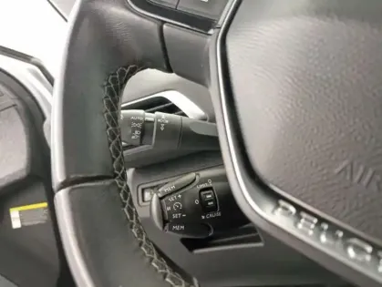 Photo 17 Peugeot 3008 Puretech 130ch S&S BVM6 Allure