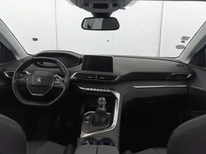 Photo 4 Peugeot 3008 Puretech 130ch S&S BVM6 Allure