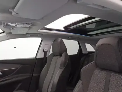 Photo 19 Peugeot 3008 Puretech 130ch S&S BVM6 Allure