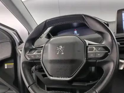 Photo 16 Peugeot 3008 Puretech 130ch S&S BVM6 Allure