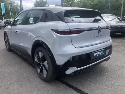 Photo 21 Renault Megane  E-Tech EV40 130ch standard charge Equilibre