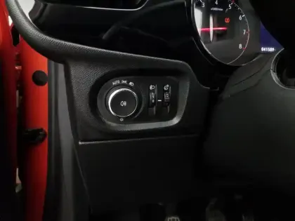 Photo 18 Opel Corsa  1.2 75 ch BVM5 Edition