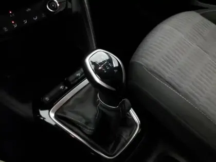 Photo 23 Opel Corsa  1.2 75 ch BVM5 Edition