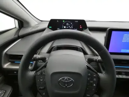 Photo 12 Toyota Prius Hybride Rechargeable 223ch Design