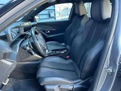 Photo 7 Peugeot 2008  1.2 PureTech 155ch S&S GT EAT8