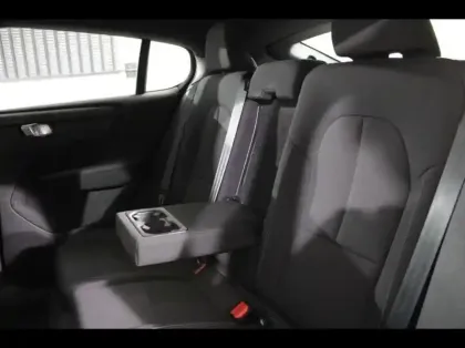 Photo 25 Volvo C40  Recharge 231ch Start