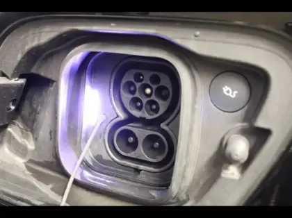 Photo 26 Volvo C40  Recharge 231ch Start