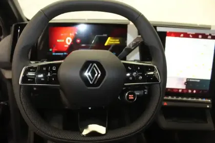 Photo 10 Renault Megane  E-Tech 220 ch autonomie confort GSR2