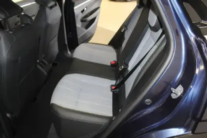 Photo 5 Renault Megane  E-Tech 220 ch autonomie confort GSR2