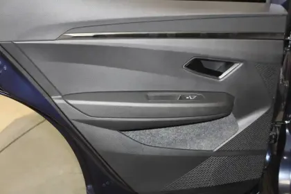 Photo 6 Renault Megane  E-Tech 220 ch autonomie confort GSR2