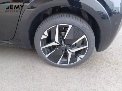 Photo 10 Peugeot 208  Hybrid 100 e-DCS6