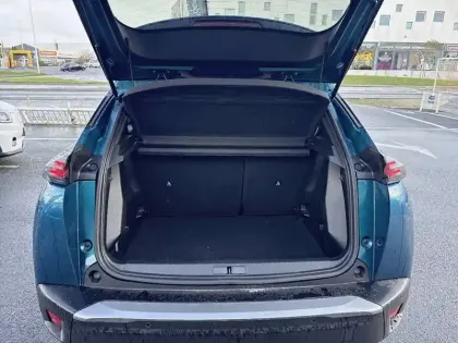 Photo 5 Peugeot 2008  Hybrid 145 e-DCS6