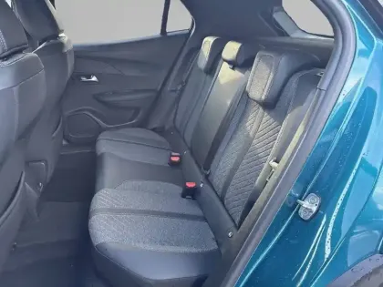 Photo 11 Peugeot 2008  Hybrid 145 e-DCS6