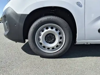 Photo 32 Peugeot Partner  FOURGON M 1000 KG BLUEHDI 100 S&S BVM6