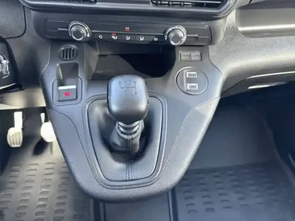 Photo 33 Peugeot Partner  FOURGON M 1000 KG BLUEHDI 100 S&S BVM6