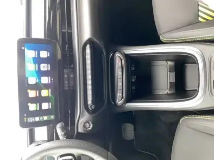 Photo 67 Abarth 600  e 240 ch