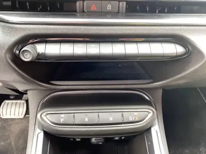 Photo 75 Abarth 600  e 240 ch