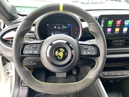 Photo 46 Abarth 600  e 240 ch