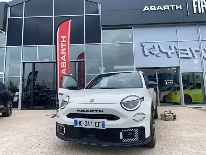 Photo 89 Abarth 600  e 240 ch