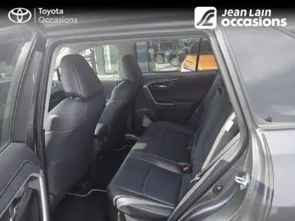 Photo 16 Toyota Rav4  Hybride 218 ch 2WD