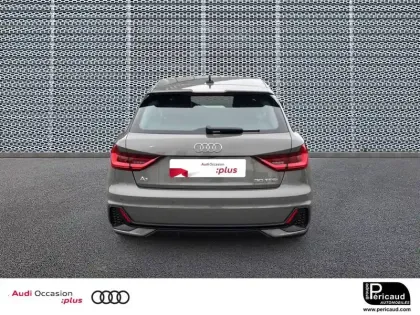 Photo 17 Audi A1  Sportback 30 TFSI 110 ch S tronic 7