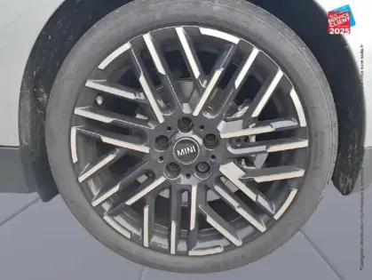 Photo 9 Mini Cooper  3 Portes SE 218ch Favoured