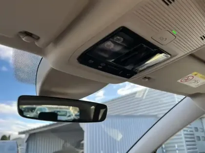 Photo 24 Volkswagen Golf  SW 1.5 eTSI OPF 150 DSG7