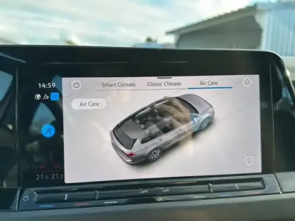 Photo 33 Volkswagen Golf  SW 1.5 eTSI OPF 150 DSG7