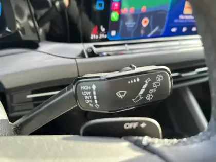 Photo 21 Volkswagen Golf  SW 1.5 eTSI OPF 150 DSG7