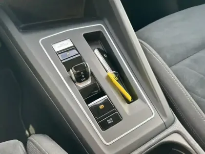 Photo 25 Volkswagen Golf  SW 1.5 eTSI OPF 150 DSG7